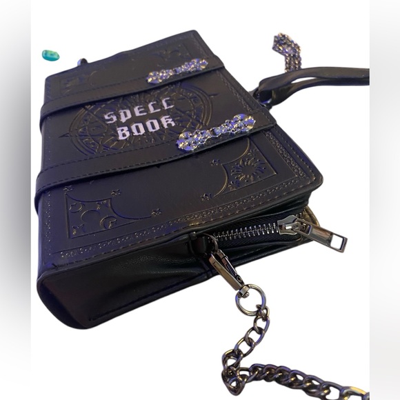 Spell Book Carrier/ Crossbody Bag & Basic Witches How To Summon Success Book - Picture 5 of 12